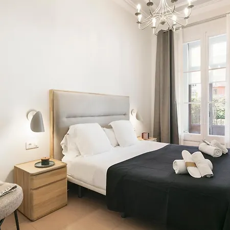 Apartment Verdaguer By *